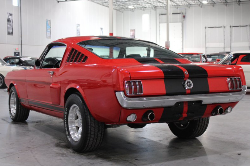 Annonce 402006913/Flo_66_Fmustangfastbackred photo3
