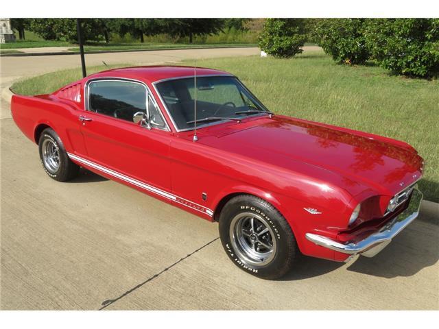 Annonce 402724153/1966FASTBACKRED photo1