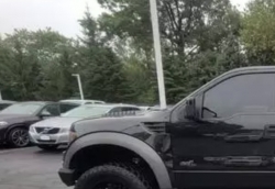 Annonce 400503400/CHA_2014_Ford_F-150_SVT_Raptor picto2