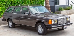 Annonce 403737394/1981mercedes300td picto3