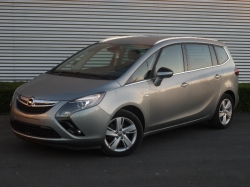 Opel Zafira Tourer 2.0 CDTI 130 COSMO 2015 35-Ille-et-Vilaine