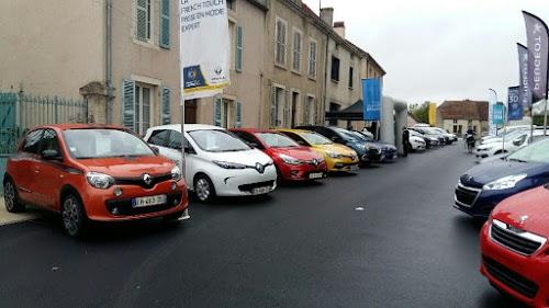 Renault Mirebeau sur Bèze