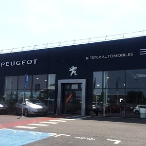 RIESTER MAIZIERES - PEUGEOT photo1