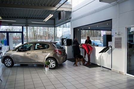 Peugeot Garage De Ro photo1