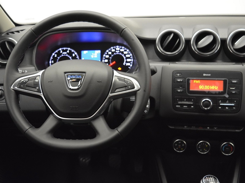 Annonce 325957345/DUSTER_BLUE_DCI_115_4X2_CONFORT photo3