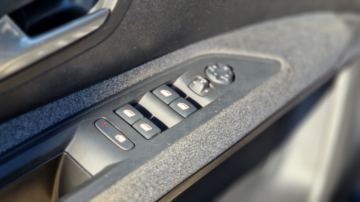 Annonce 483837932/943VO250435 photo3