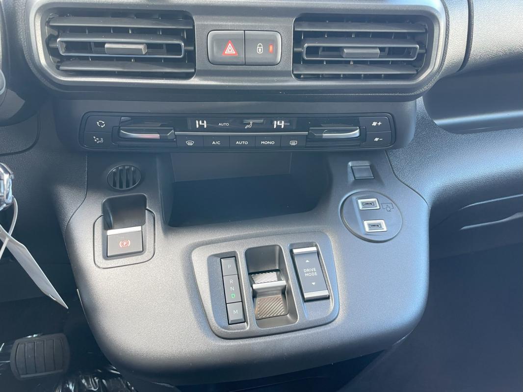 Annonce 490428578/Berlingo_bva_diesel_5_places photo6