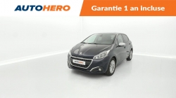 Peugeot 208 1.2 PureTech Signature 5P 82 ch 92-Hauts-de-Seine