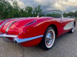 Annonce 426255679/1958chevroletcorvetterouge picto7