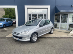 Peugeot 206 XT 1L6 i 16V 110 CV BVA 4 72-Sarthe