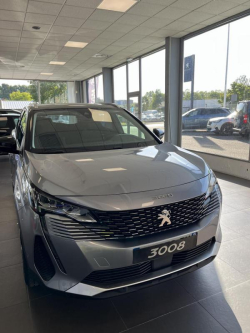 Peugeot 3008 II BlueHDi 130 S&S EAT8 Allure 38-Isère