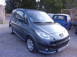 Peugeot 1007 1,6 TRONIC DOLCE Boite Auto 13-Bouches du Rhône