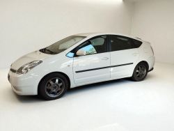 Toyota Prius 1.5 77 HYBRID10E ANNIVERSAIRE BA 06-Alpes Maritimes