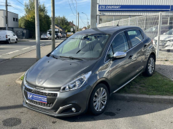 Peugeot 208 Allure 1.2 Essence 110CV Caméra de ... 59-Nord