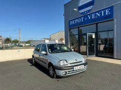 Renault Clio 2 1.2 i 60 CH BVA EXPRESSION / REPR... 36-Indre