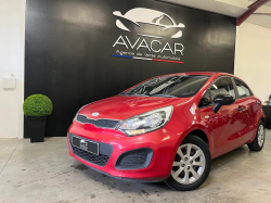 Kia Rio III 1.1 CRDi 75cv / ATTELAGE 17-Charente Maritime