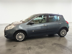 Renault Clio III 1.2 16V 75 EXPRESSION CLIM 5P 06-Alpes Maritimes
