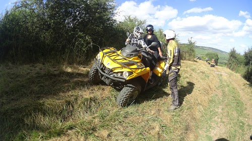 QUAD VIGNES ET CHATEAUX
