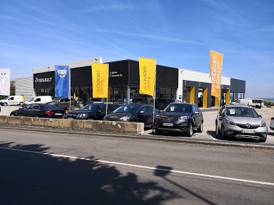 Renault Dacia - MICHEL TRAISNEL