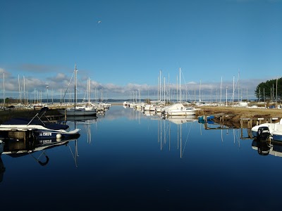 Aire De Stationnement Navarrosse