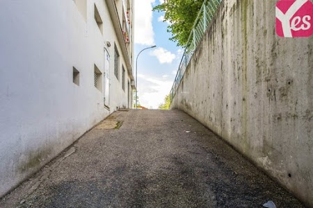Parking mensuel Yespark Solaure - Croix de l'Orme - Le Mont - La Jomayère
