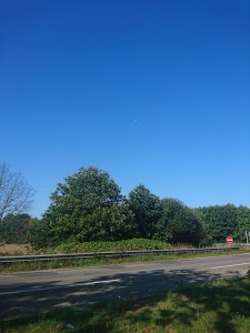 Aire de covoiturage Pleugueneuc