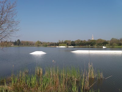 Aire De Covoiturage-Etang De Buhel