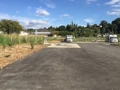 Aire CAMPING-CAR PARK