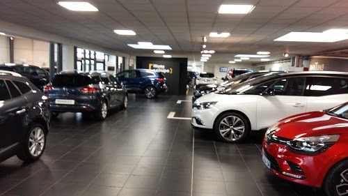 RENAULT CHAUMONT - STE NOUVELLE RELAIS PARIS BALE