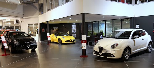 Fiat - Alfa Romeo - Abarth - Jeep - Sipa Automobiles - Toulouse Sud