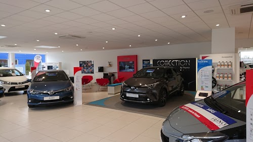 Toyota Belfort (Auto Prestige)