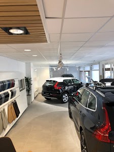 Volvo Actena Versailles - Paris Ouest