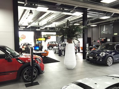 Facchinetti Automobiles - Agence officielle MINI Genève-Meyrin