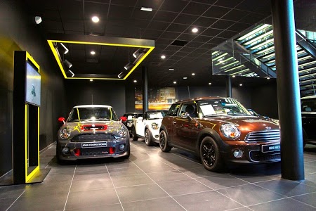 MINI LYON - 6ème Avenue