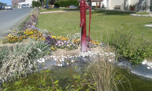 GARAGE DE CHAROST - Citroën