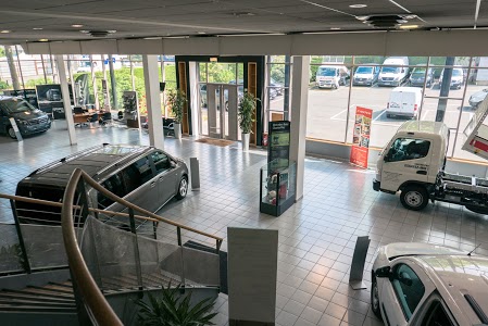 Mercedes-Benz V.I. Saint Denis