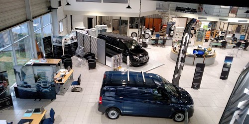 Mercedes Benz espace VI