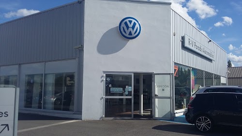 Volkswagen RV automobiles