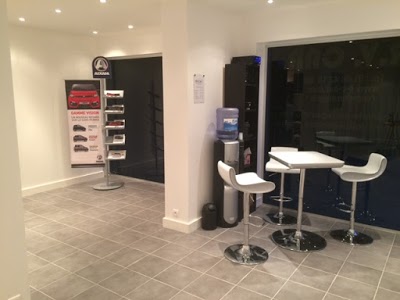 RV CAR voiture sans permis