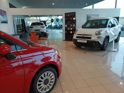 La Scala Automobiles: Fiat, Lancia, Alfa Roméo, Fiat Pro & Abarth