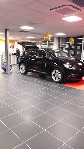 Garage Montaigutois ( agent renault )