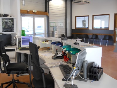 Centre de contrôle technique Dekra Paray Le Monial