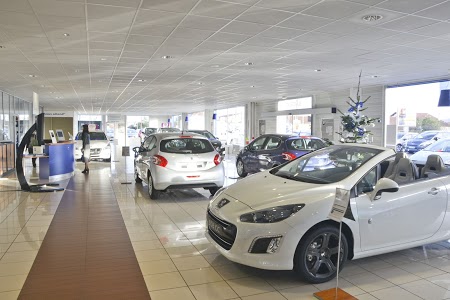 PEUGEOT VILLENEUVE SUR LOT - MACARD 47