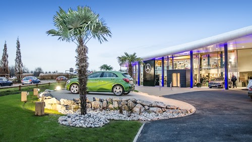 SAGA Mercedes-Benz Valenciennes