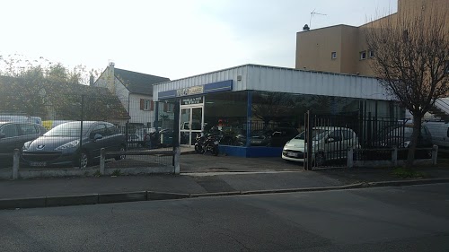 GARAGE DE LA POSTE*** photo1