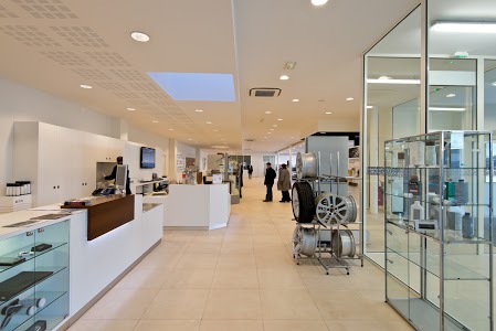 BMW FOURNIER SA BALLAINVILLIERS