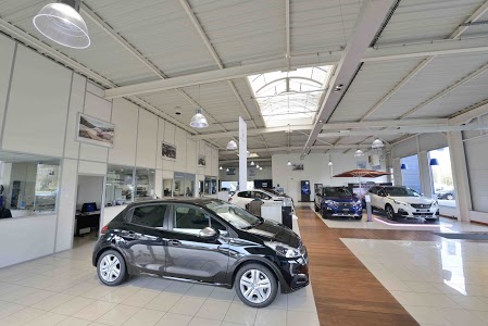 G. NEDELEC QUIMPERLE - PEUGEOT