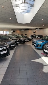 COURTOISE DISTRIBUTION AUTO SAS MONTMAGNY - Citroën