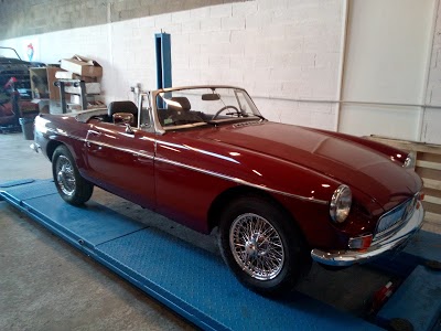 Classic Cars Mechanic