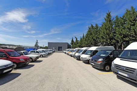 FIVE AUCTION MARSEILLE VITROLLES